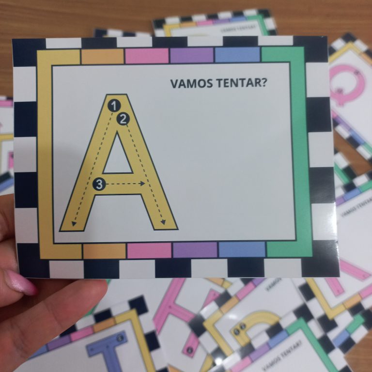 TRAÇANDO AS LETRAS