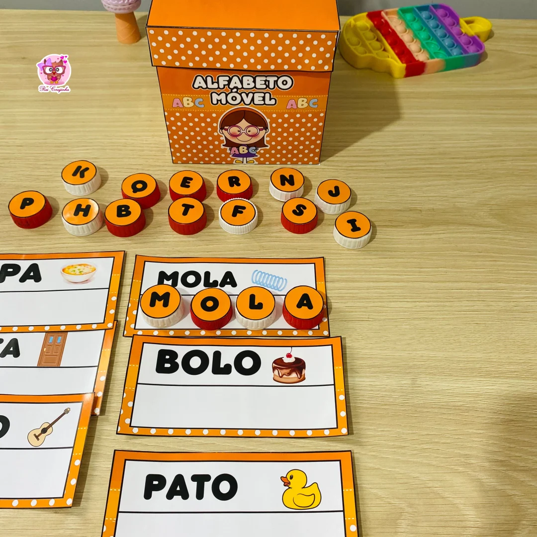 ALFABETO MÓVEL