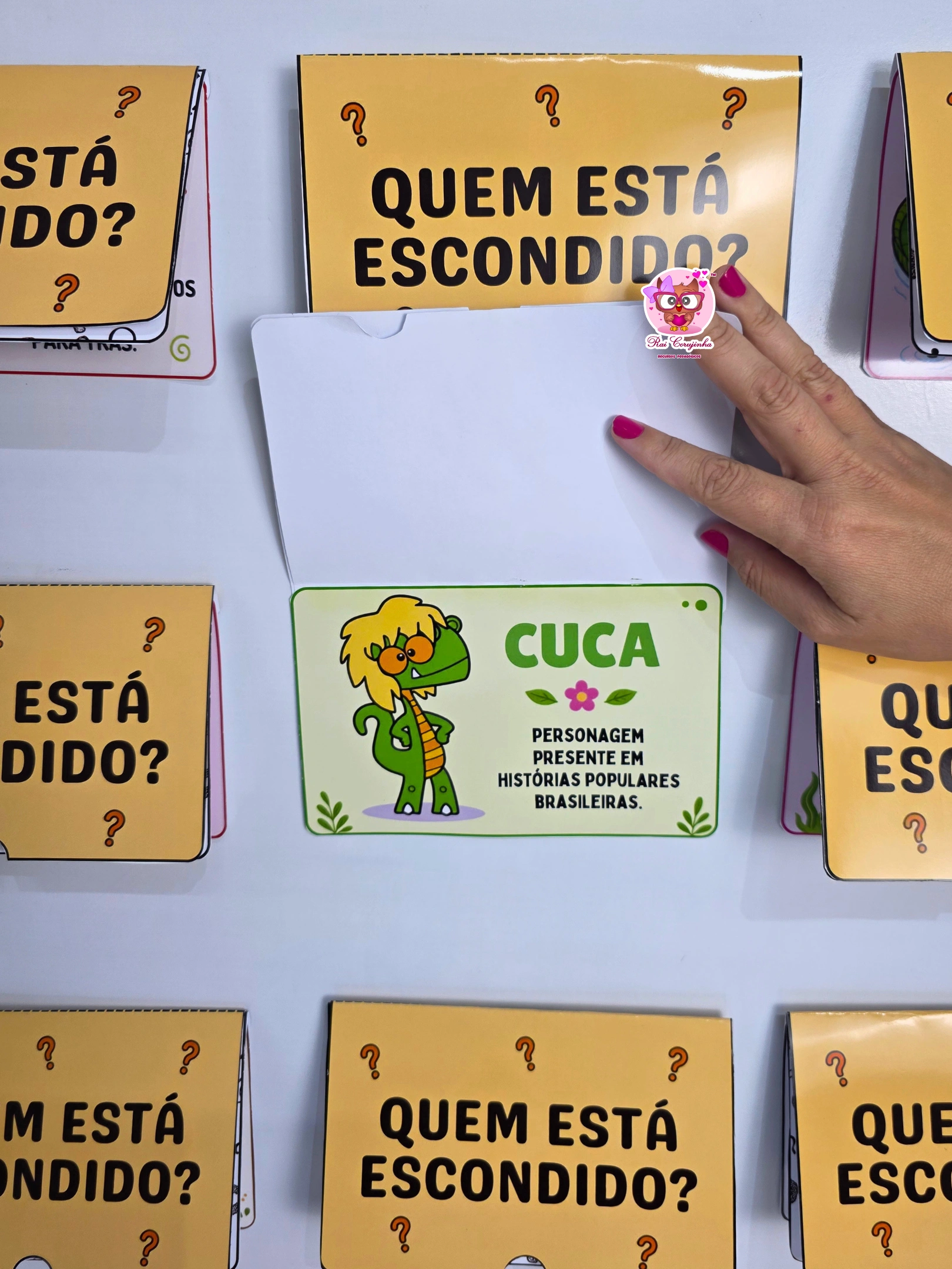 JANELINHAS MISTERIOSAS DO FOLCLORE 1 JANELINHAS MISTERIOSAS DO FOLCLORE