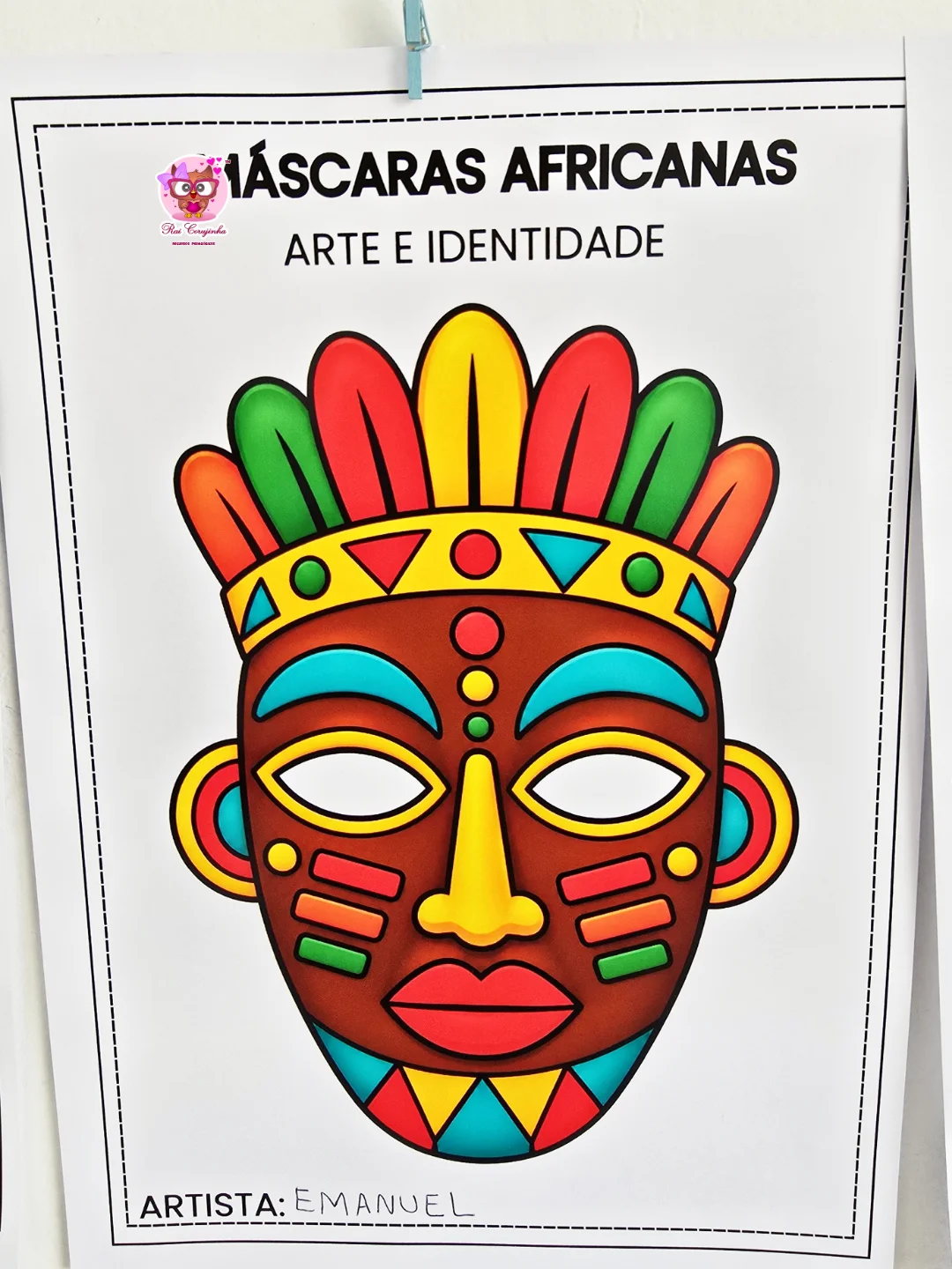 MURAL OFICINA DE MÁSCARAS AFRICANAS 8 MURAL OFICINA DE MÁSCARAS AFRICANAS